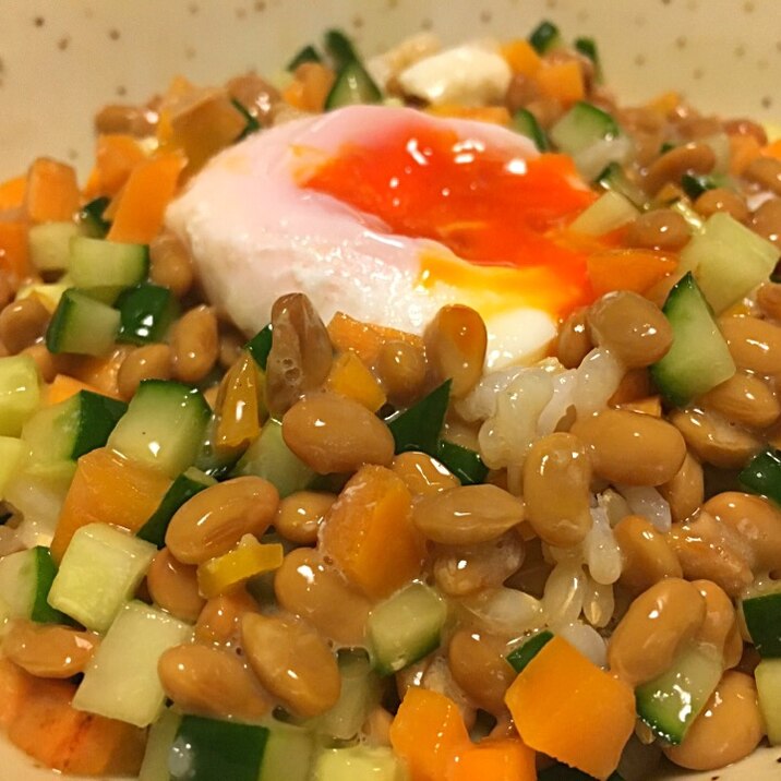 野菜たっぷり 鮮やか納豆丼 レシピ 作り方 By ニャンコーヒー 楽天レシピ